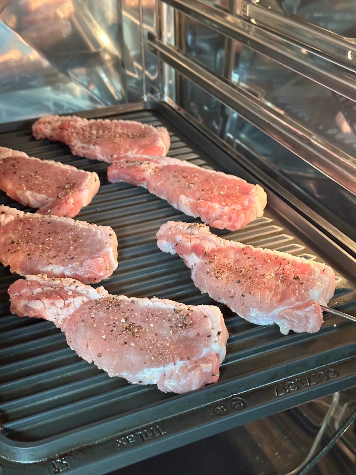 豚肉のグリル 焼き上げ前