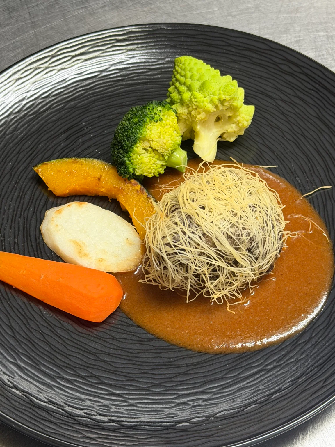 牛頬肉の煮込み